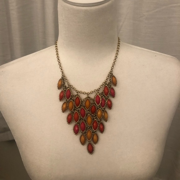 Express Jewelry - 🦚 Ombré Statement Necklace